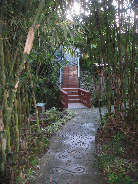 Hotel Casa Madre Tierra Vilcabamba Exteriér fotografie