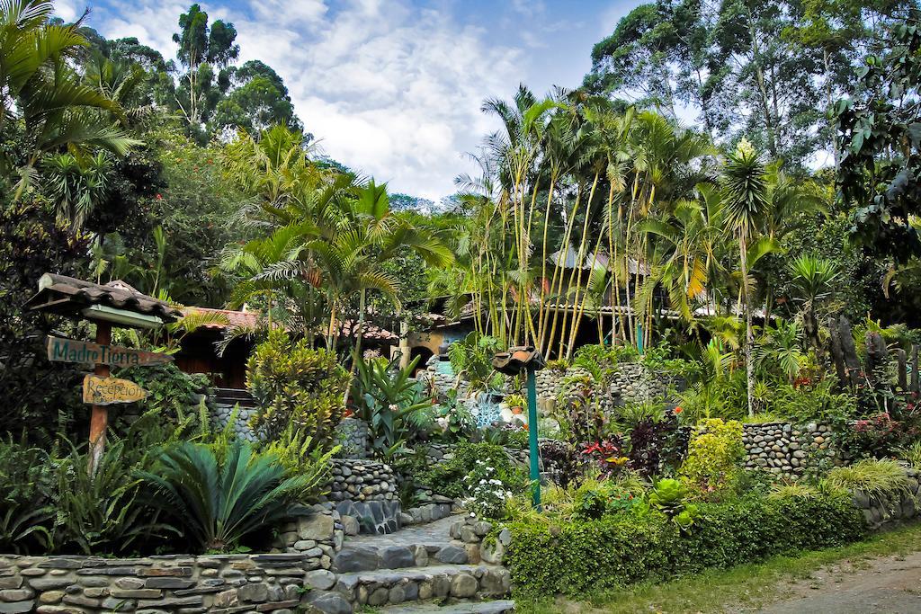 Hotel Casa Madre Tierra Vilcabamba Exteriér fotografie