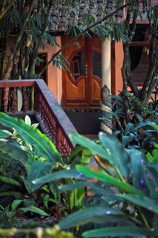 Hotel Casa Madre Tierra Vilcabamba Exteriér fotografie