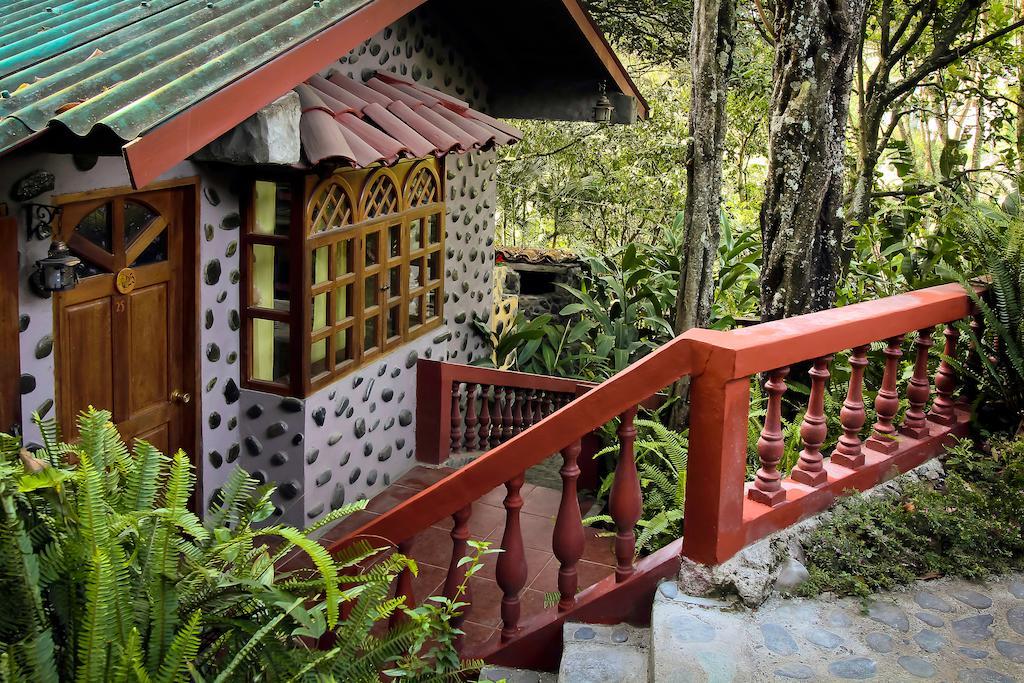 Hotel Casa Madre Tierra Vilcabamba Exteriér fotografie